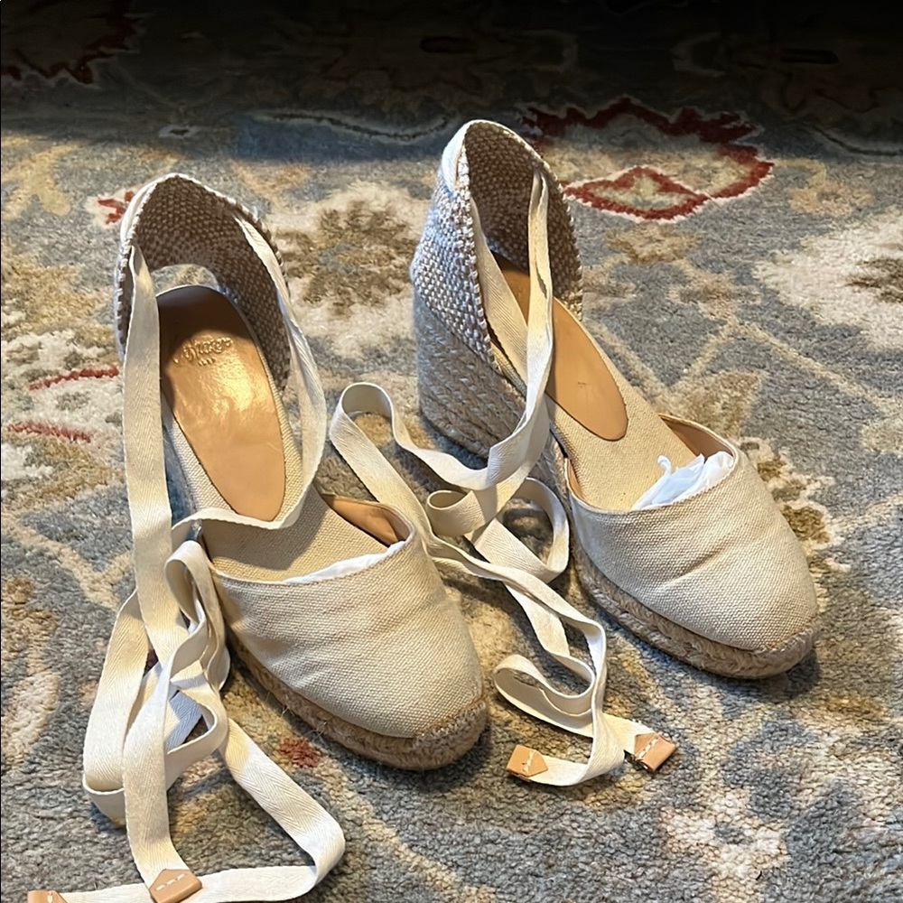 Espadrille Wedge Sandals in Cream
